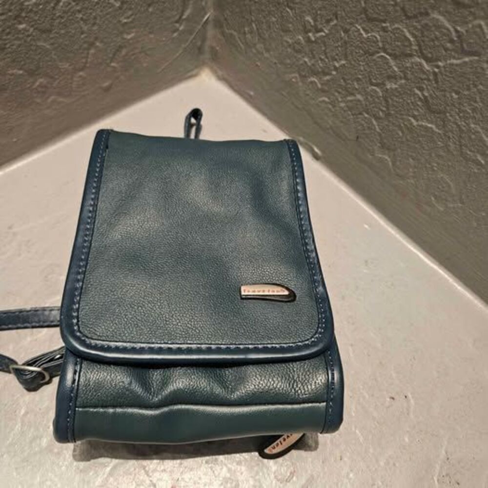 Vintage Travelon Blue Leather Travel Wallet/Crossbody Bag